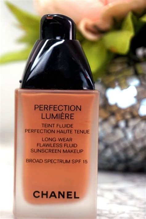 chanel mat lumiere foundation dupe
